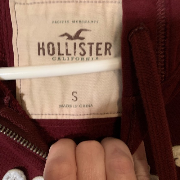 Maroon zip up hooded jacket - Picture 3 of 3